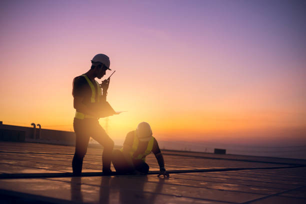 Best Roof Gutter Cleaning  in Fort Lee, NJ